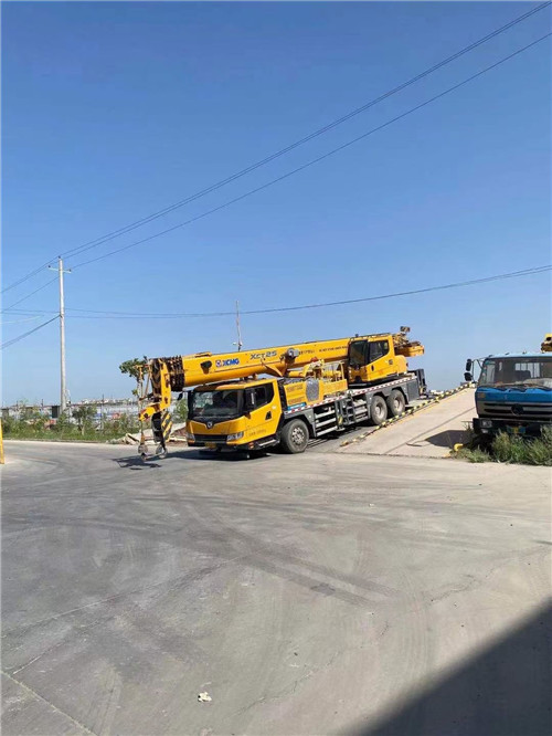 曲阜市吊车作业时，可能会产生哪些额外收费项目？