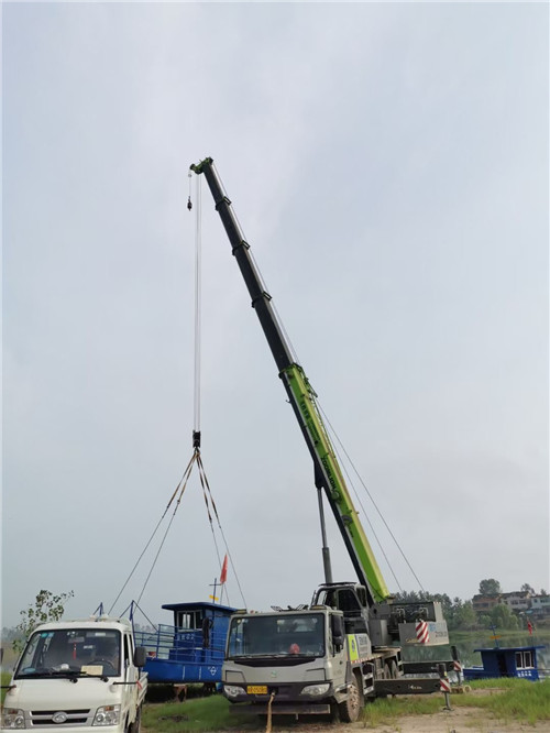 曲阜市桥梁建设吊装案例